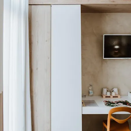 Terrae Hydrunti Bed and Breakfast Λέτσε