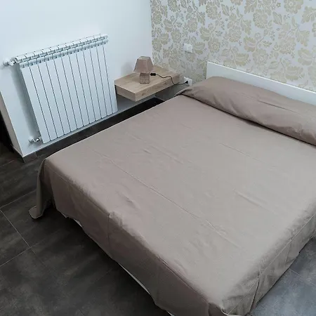 Terrae Hydrunti فندق مبيت وإفطار 4*