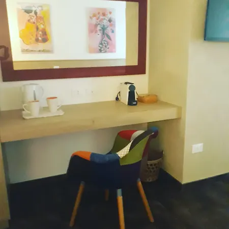 Terrae Hydrunti 4* לצ'ה