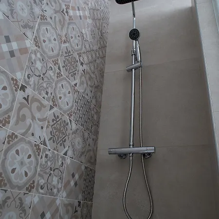 Terrae Hydrunti فندق مبيت وإفطار