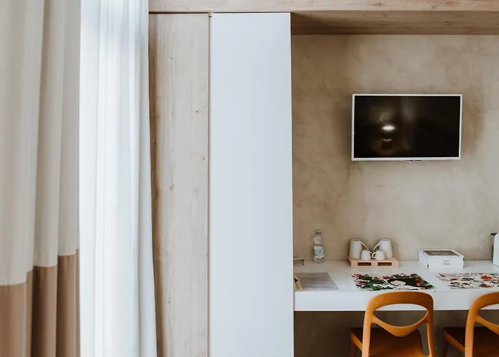 Terrae Hydrunti לינה וארוחת בוקר לצ'ה