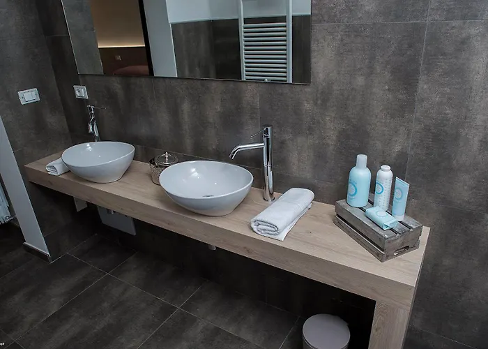 Terrae Hydrunti לצ'ה